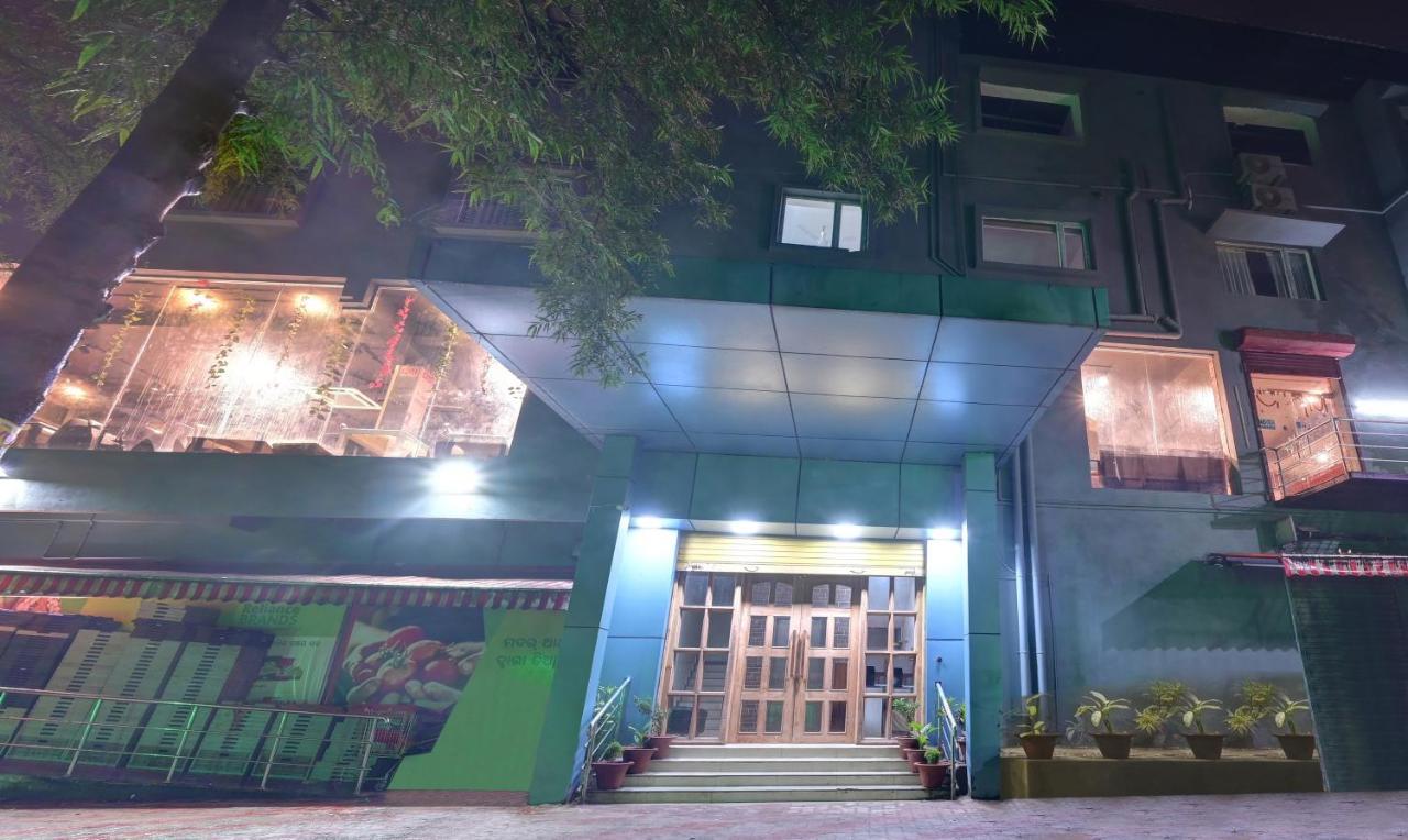Treebo Paradise Premium Rasulgarh بوهفانيشفار المظهر الخارجي الصورة